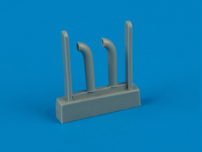 QB72137 SBD-3/5 Dauntless exhaust 1/72